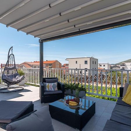 Apartmani Ville Vengo Trogir Ngoại thất bức ảnh