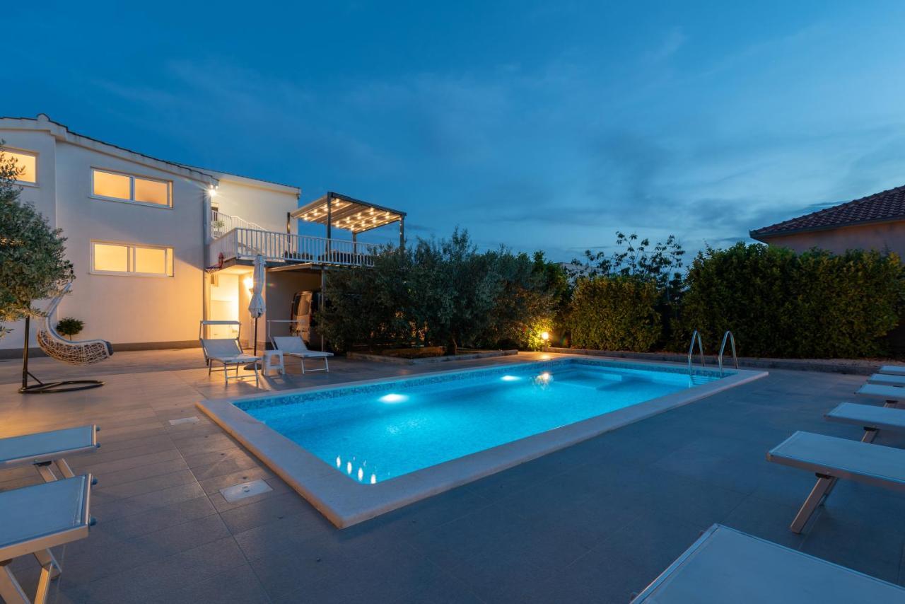Apartmani Ville Vengo Trogir Ngoại thất bức ảnh