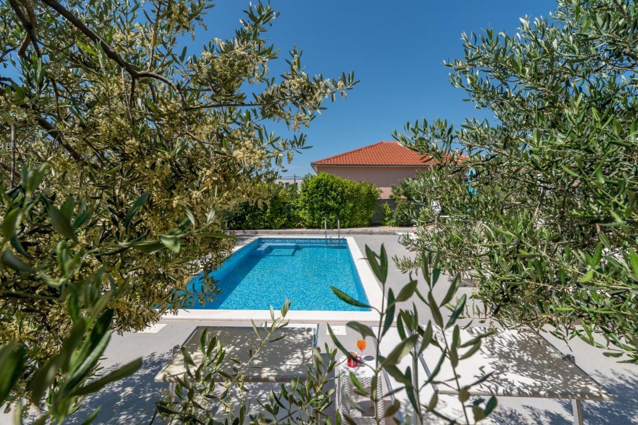 Apartmani Ville Vengo Trogir Ngoại thất bức ảnh
