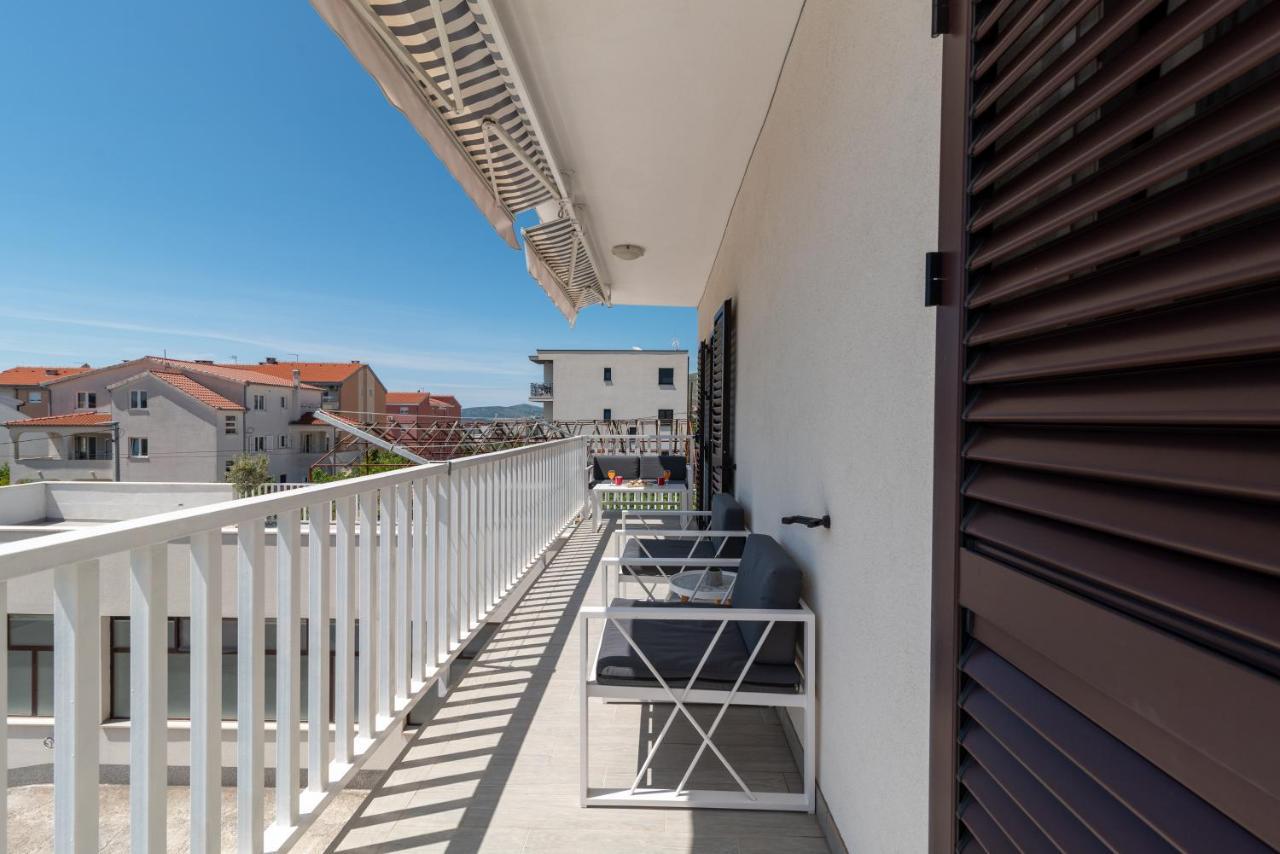 Apartmani Ville Vengo Trogir Ngoại thất bức ảnh