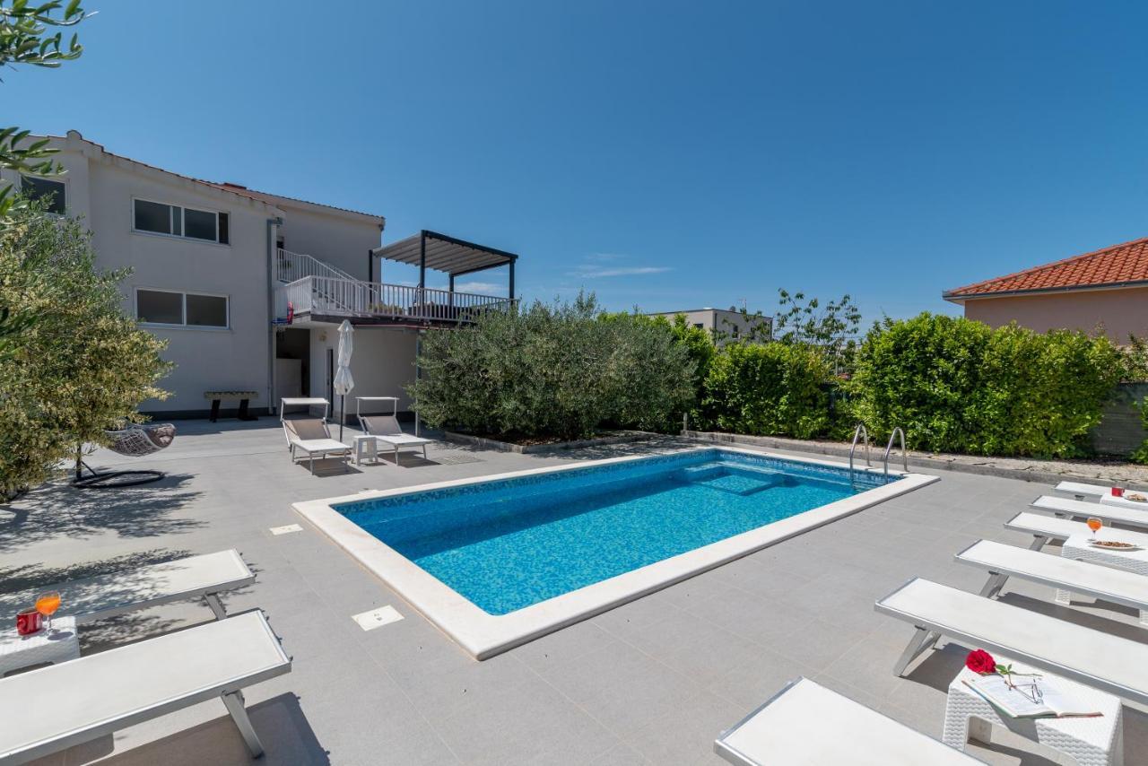 Apartmani Ville Vengo Trogir Ngoại thất bức ảnh