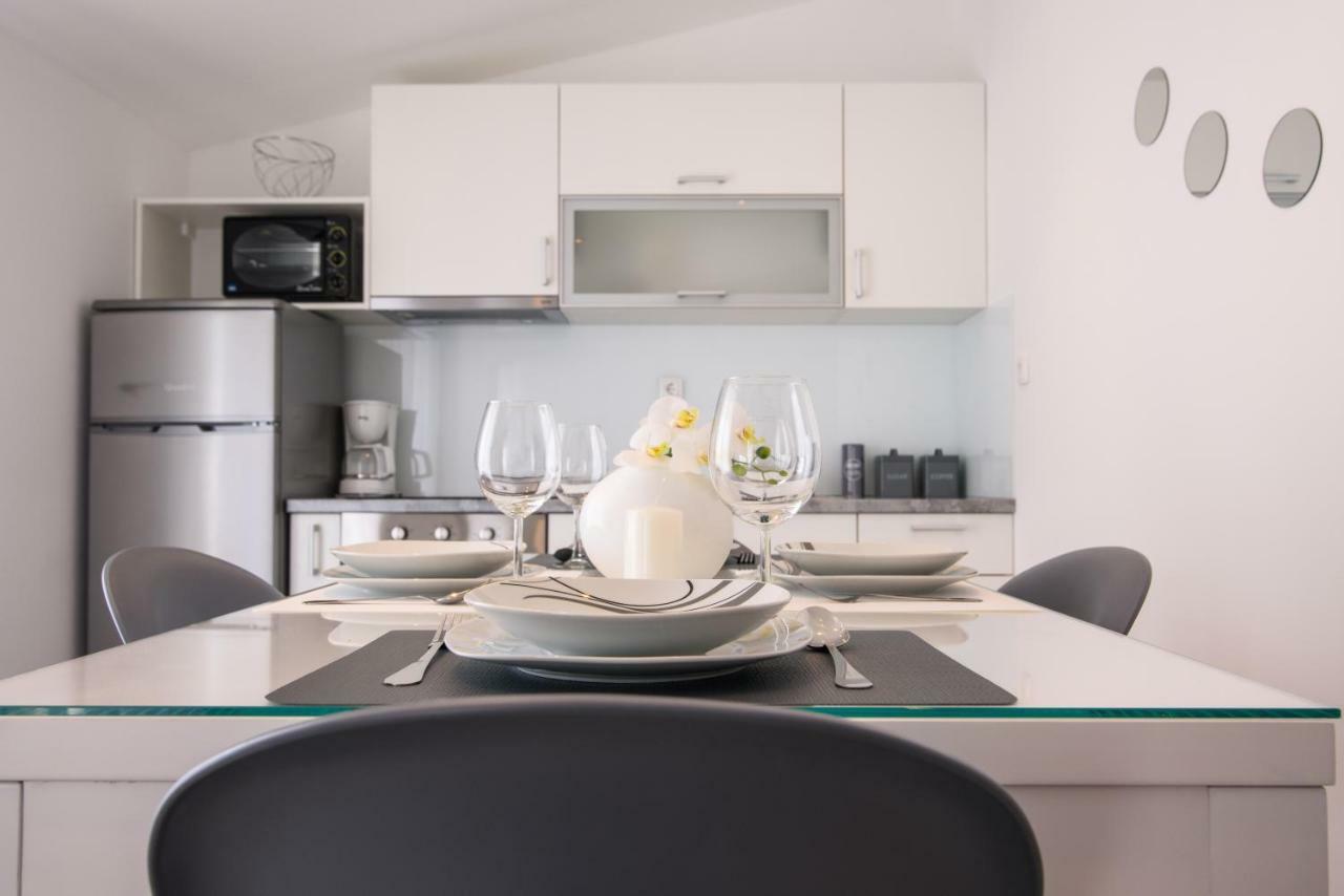 Apartmani Ville Vengo Trogir Ngoại thất bức ảnh